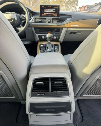 Audi A7 cena 38900 przebieg: 70042, rok produkcji 2012 z Iława małe 596